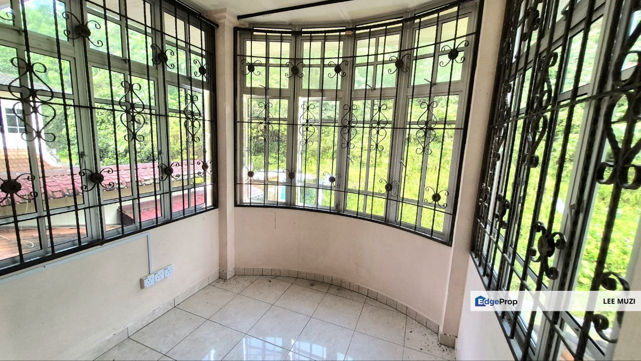 Menglembu 2 Storey Corner House, Perak, Kinta