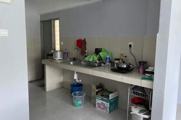 D'Aman Residences, Meru