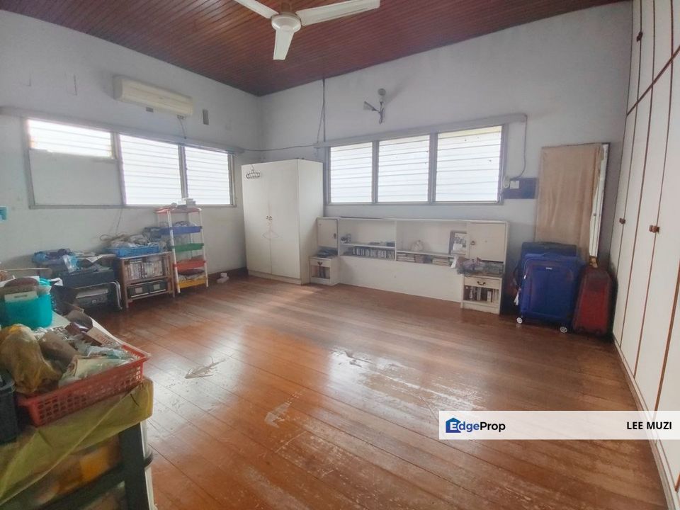 IPOH TOWN NEAR GREENTOWN FREEHOLD DOUBLE STOREY BUNGALOW FOR SALE, Perak, Ipoh