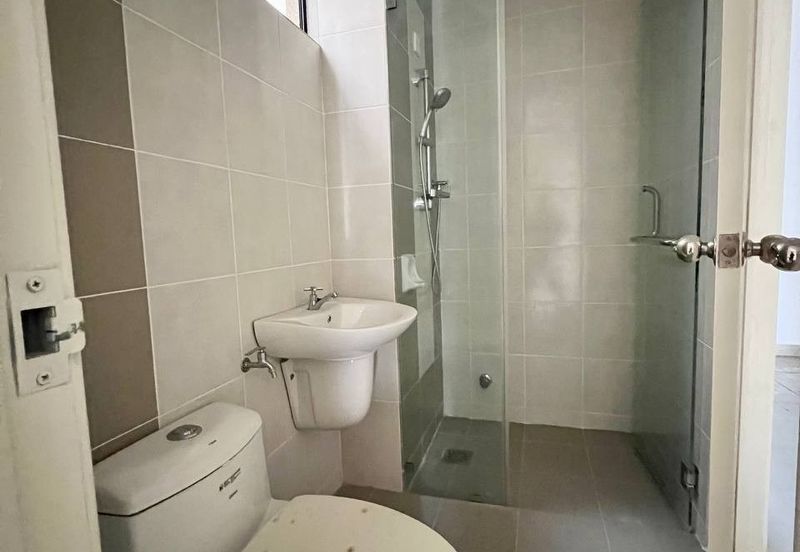 Upper East @ Tiger Lane