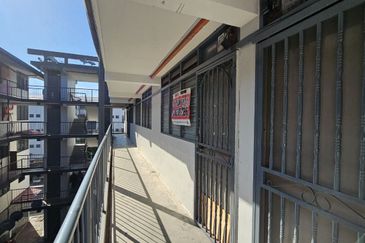 RUMAH PANGSA BERCHAM