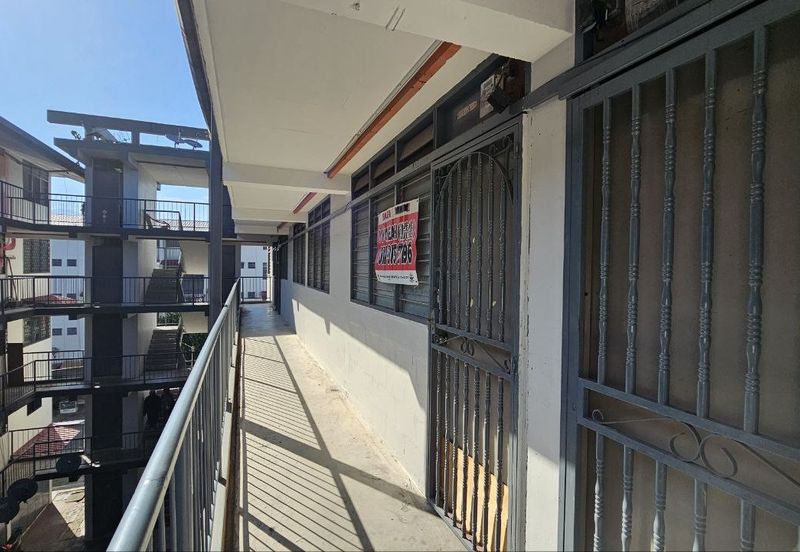 RUMAH PANGSA BERCHAM