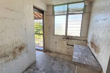 RUMAH PANGSA BERCHAM