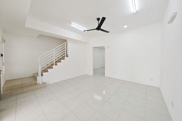 Taman Pengkalan Tiara