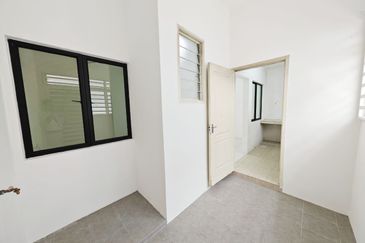 Taman Pengkalan Tiara