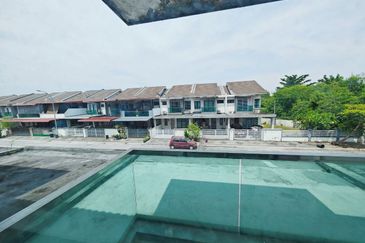 Taman Pengkalan Tiara