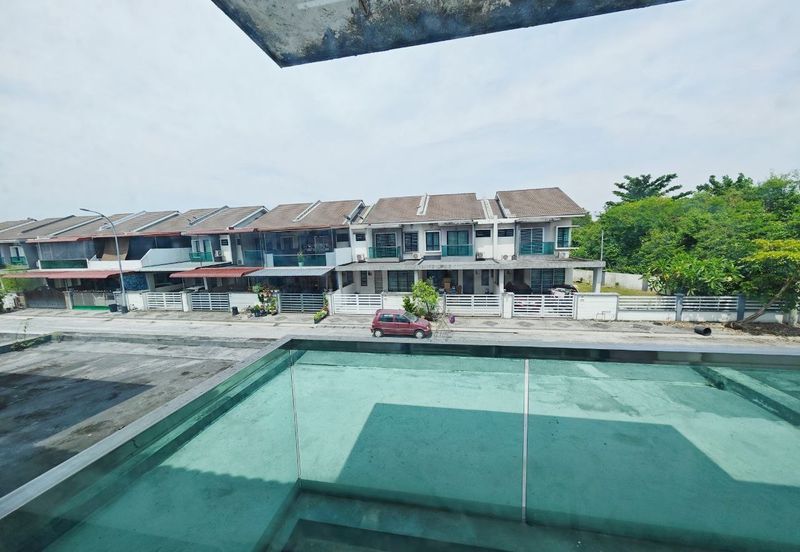 Taman Pengkalan Tiara