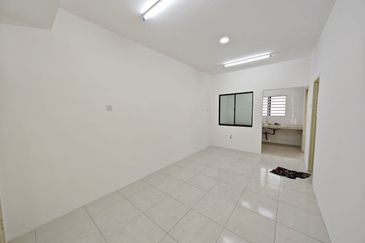 Taman Pengkalan Tiara