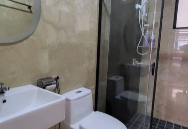 THE COVE HILLSIDE RESIDENCE