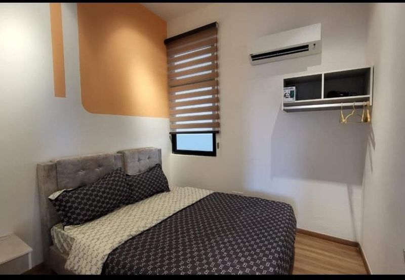 THE COVE HILLSIDE RESIDENCE