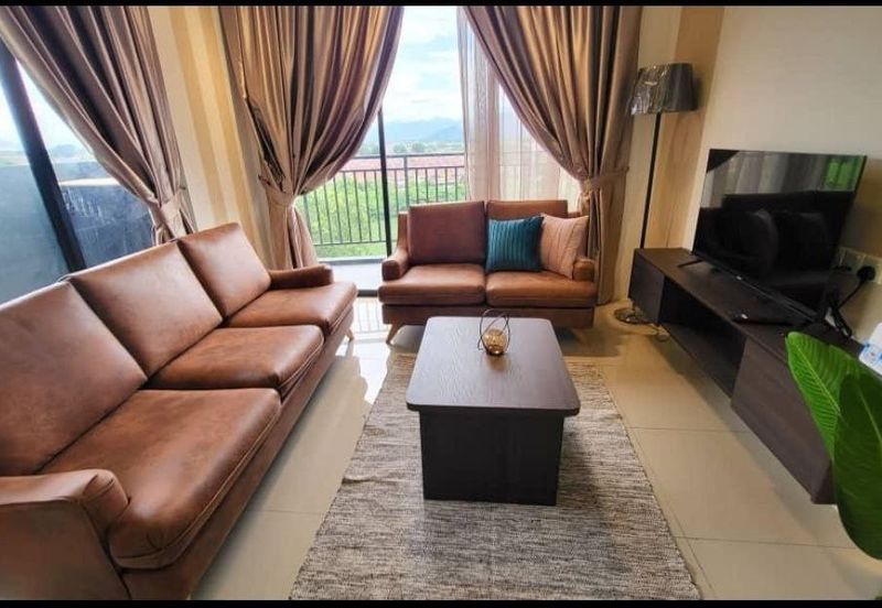 THE COVE HILLSIDE RESIDENCE