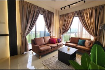 THE COVE HILLSIDE RESIDENCE