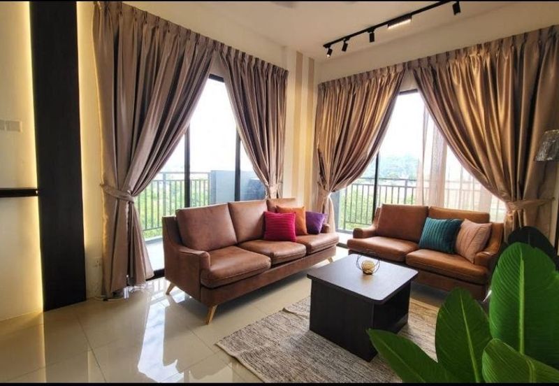 THE COVE HILLSIDE RESIDENCE