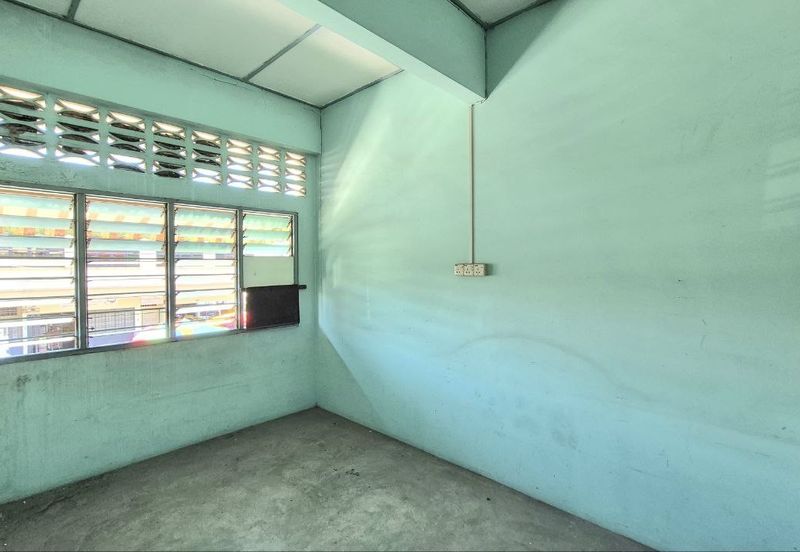 1Tawas Business Centre