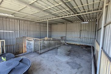 1Tawas Business Centre