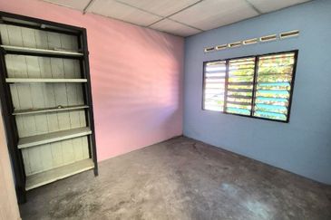 1Tawas Business Centre