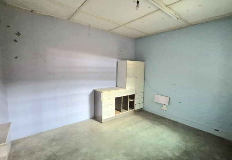 1Tawas Business Centre