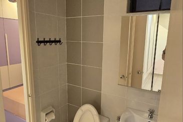 Upper East @ Tiger Lane