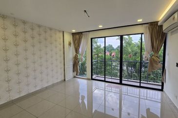 Upper East @ Tiger Lane