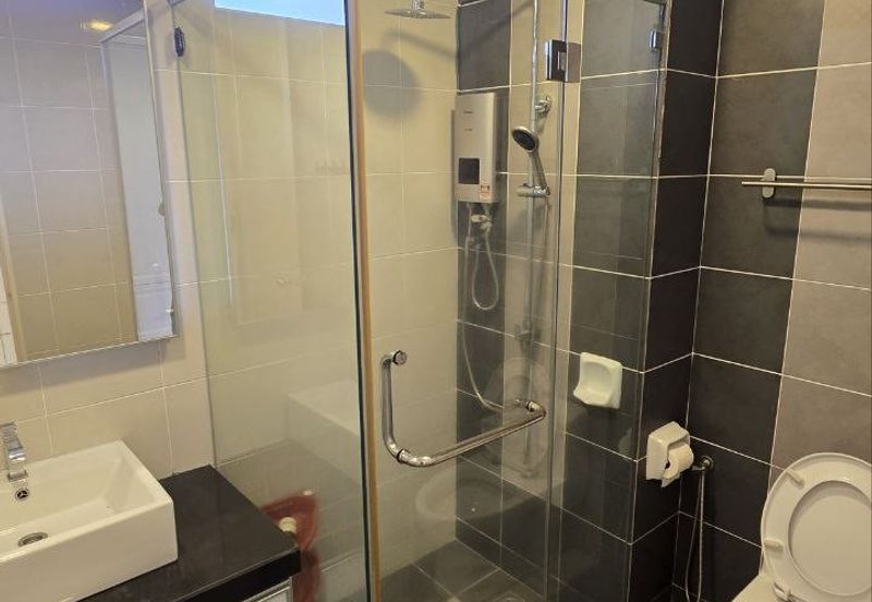 Upper East @ Tiger Lane