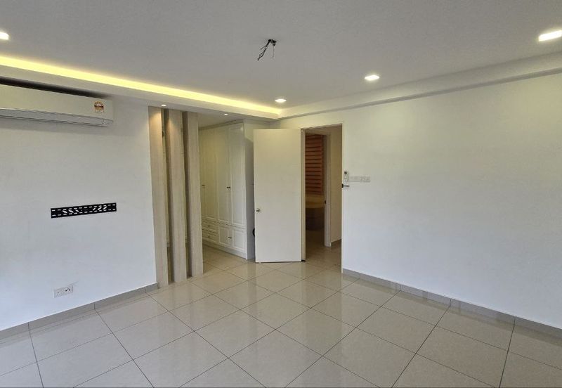 Upper East @ Tiger Lane