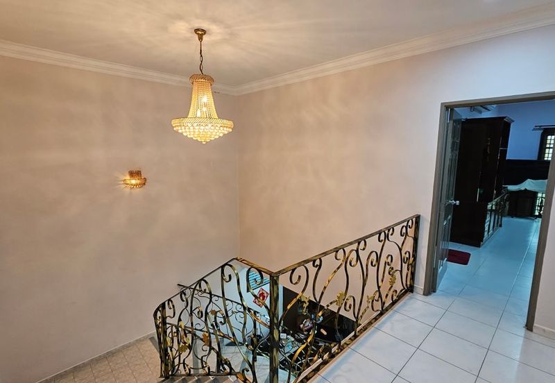 TAMAN IPOH BOULEVARD TIMOR