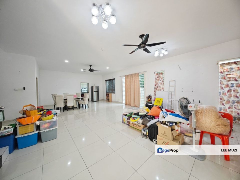 FREEHOLD DOUBLE STOREY SEMI-D FOR SALE @ DORSET PLACE, IPOH NEAR SERI BOTANI, AMPANG, STATION 18 PENGKALAN | GATED & GUARDED | PARTIALLY FURNISHED, Perak, Ipoh