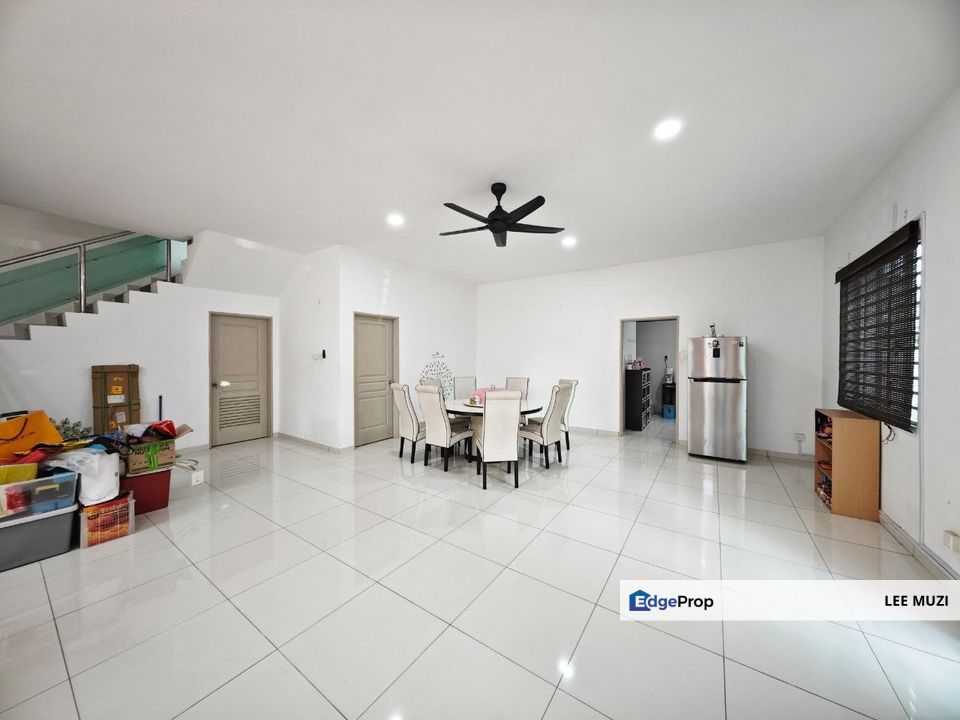 FREEHOLD DOUBLE STOREY SEMI-D FOR SALE @ DORSET PLACE, IPOH NEAR SERI BOTANI, AMPANG, STATION 18 PENGKALAN | GATED & GUARDED | PARTIALLY FURNISHED, Perak, Ipoh