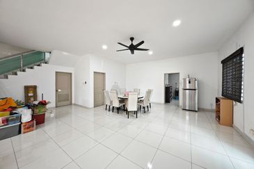 Dorset Place @ Taman Lapangan Setia