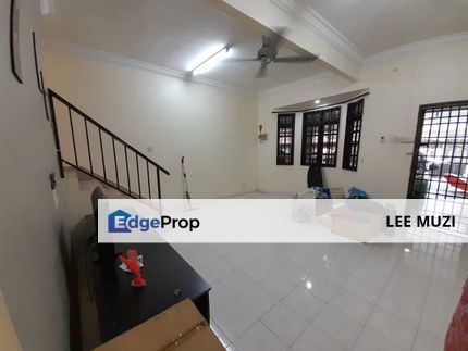 PENGKALAN NEAR STATION 18 PASIR PUTEH MENGLEMBU DOUBLE STOREY HOUSE FOR SALE, Perak, Ipoh