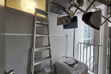 TAMAN MERU IDAMAN (SCIENTEX MERU)