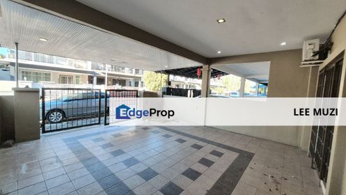 PENGKALAN TIARA STATION 18 NEAR MENGLEMBU BATU GAJAH LAHAT NEW PAINT RENOVATED GATED GUARDED DOUBLE STOREY HOUSE FOR RENT, Perak, Ipoh