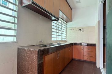 Taman Pengkalan Precinct 18