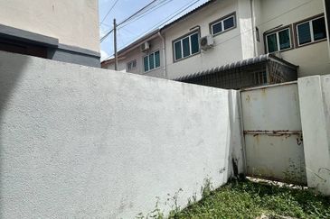 Taman Pengkalan Precinct 18