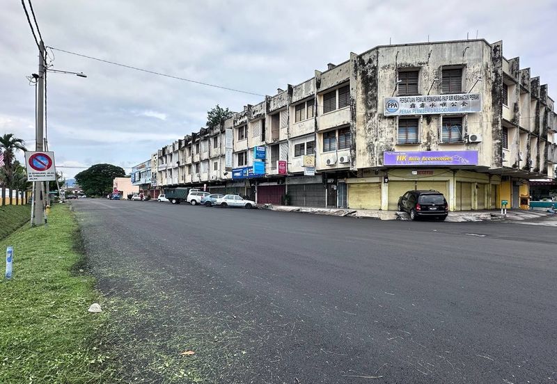 Jalan Pasir Puteh, Station 18