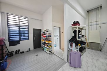 Pengkalan Station 18