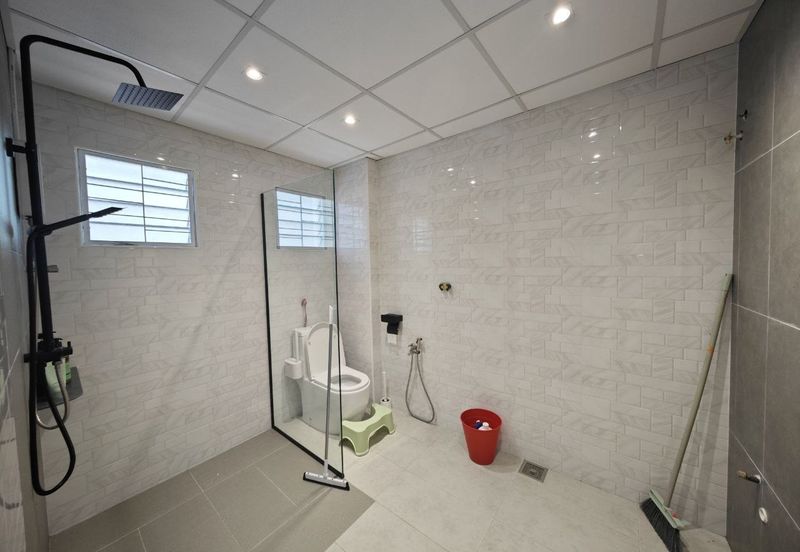 Pengkalan Station 18