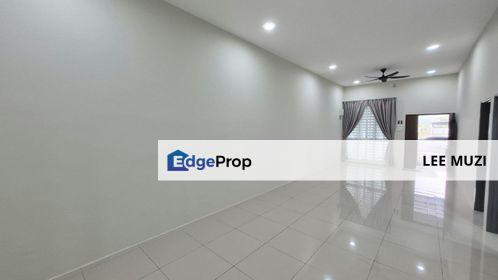 TAMAN PENGKALAN BANDARAYA LAHAT RENOVATED BRAND NEW GATED GUARDED SINGLE STOREY SEMI D FOR RENT, Perak, Kinta
