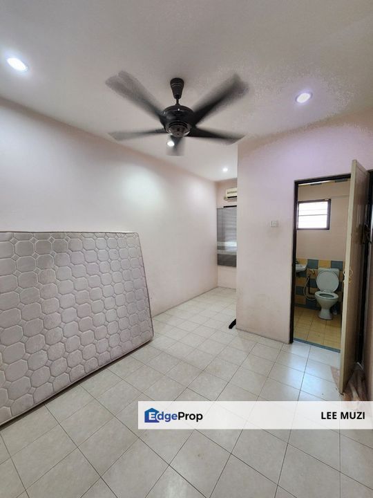 SUNWAY CITY LOST WORLD TAMBUN IPOH AREA RENOVATED PARTIAL FURNISHED FACING FIELD DOUBLE STOREY HOUSE FOR SALE, Perak, Ipoh