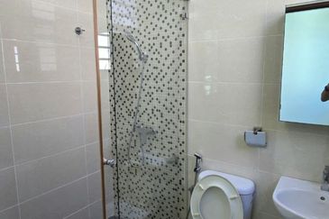 TAMAN MERU DESA PARK