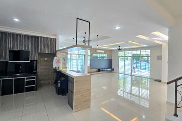 TAMAN MERU DESA PARK