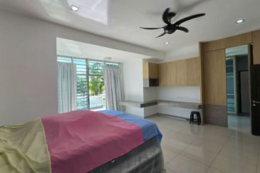 TAMAN MERU DESA PARK