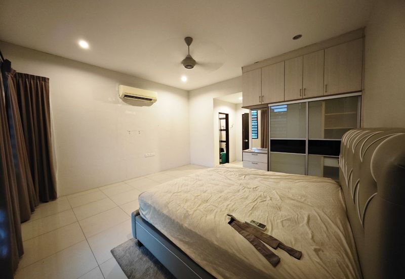 TAMAN MERU DESA PARK