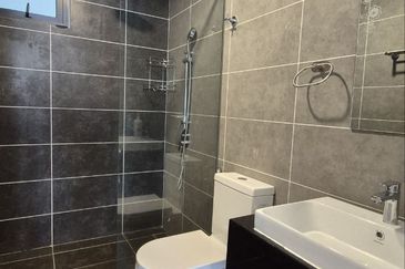 SUNWAY CITY IPOH TAMBUN ONSEN | LUXURY FURNISHED SUITE | HIGH FLOOR | 2 CAR PARKS | THEME PARK VIEW | FOR RENT – AIRBNB FRIENDLY