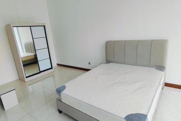 Paragon Suites @ CIQ