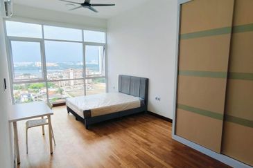 Paragon Suites @ CIQ