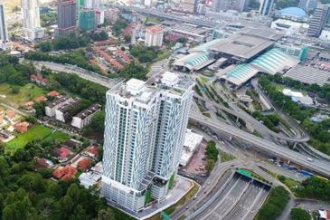 Paragon Suites @ CIQ