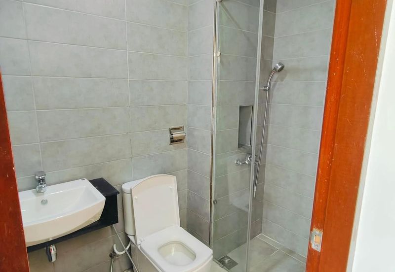 Paragon Suites @ CIQ