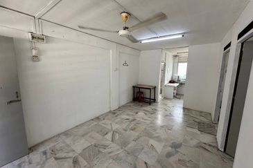 Flat Pakatan Bercham