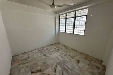 Flat Pakatan Bercham